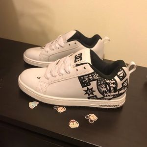 Dc shoes